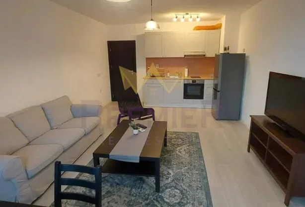 סוכנות נדל״ן - Imoti Premier - imot - 1217989, מחיר: 650 EUR