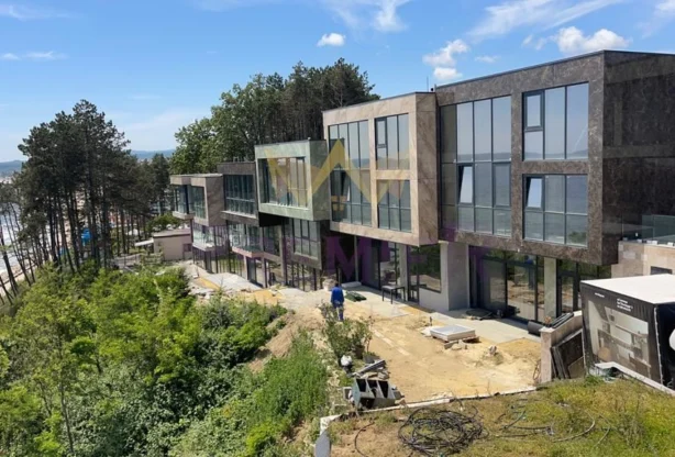 Агенция за недвижими имоти - Имоти Премиер - имот - 769948, Цена: 300000 EUR