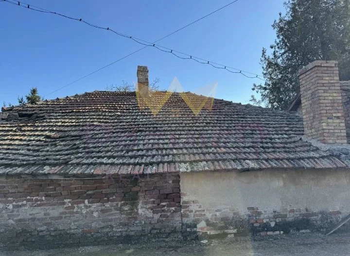 מגרש אטרקטיבי בתוכנית בינוי עם כל חיבורי התשתית. עיר קמנו -  - snimka 1 - Imoti Premier