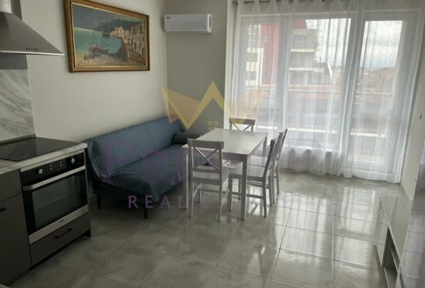 סוכנות נדל״ן - Imoti Premier - imot - 1203238, מחיר: 450 EUR