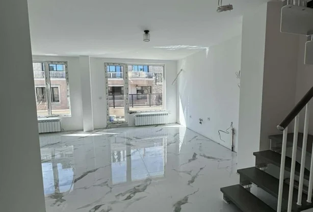 סוכנות נדל״ן - Imoti Premier - imot - 1204824, מחיר: 380000 EUR