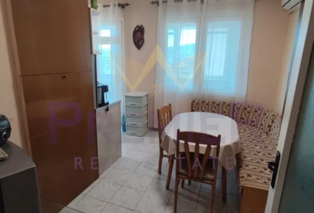 סוכנות נדל״ן - Imoti Premier - imot - 1219110, מחיר: 550 EUR