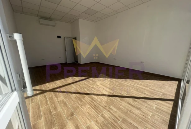 סוכנות נדל״ן - Imoti Premier - imot - 1241427, מחיר: 400 EUR