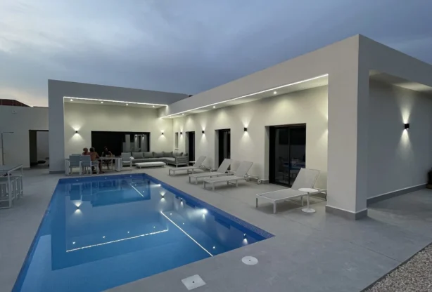 Агенция за недвижими имоти - Имоти Премиер - имот - 1240380, Цена: 390000 EUR