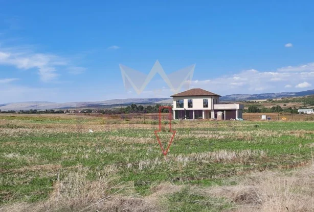 סוכנות נדל״ן - Imoti Premier - imot - 944948, מחיר: 265000 EUR