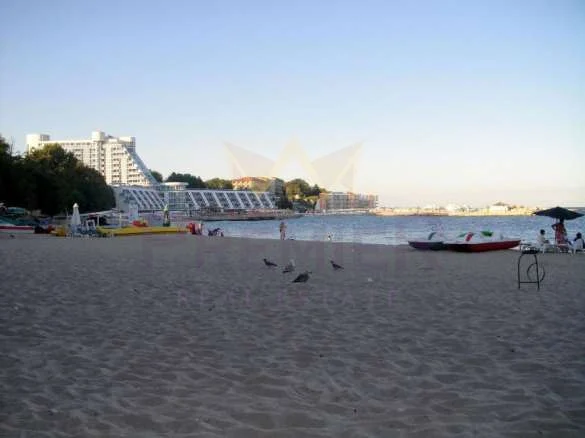 10230 -  - снимка 12 - Имоти Премиер