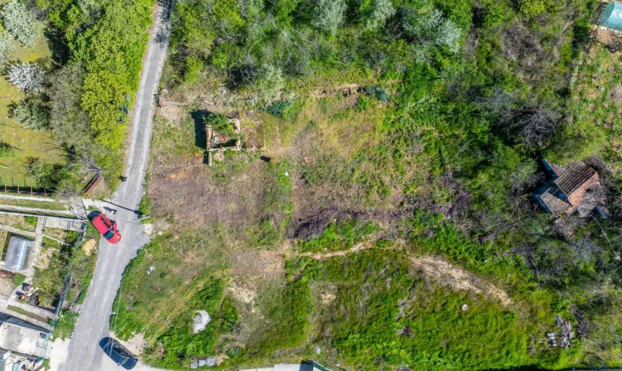 1050 кв.м. ПАРЦЕЛ, м-т Сотира, гр. Варна -  - снимка 5 - Имоти Премиер