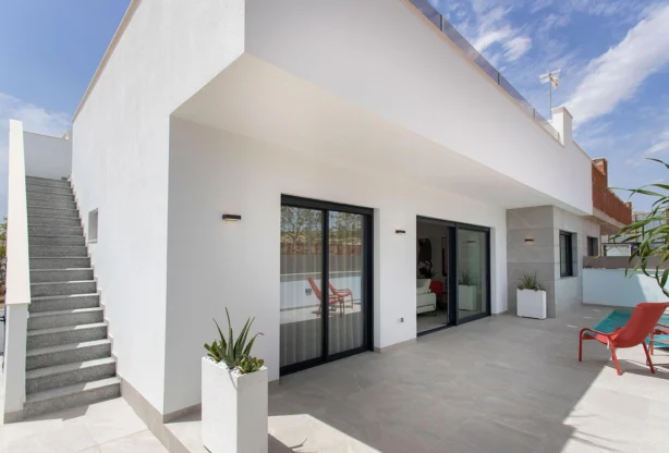Агенция за недвижими имоти - Имоти Премиер - имот - 1231768, Цена: 329900 EUR