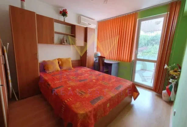 Агенция за недвижими имоти - Имоти Премиер - имот - 1078920, Цена: 400 EUR