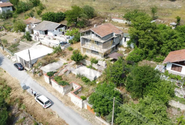 Агенция за недвижими имоти - Имоти Премиер - имот - 1095120, Цена: 84000 EUR