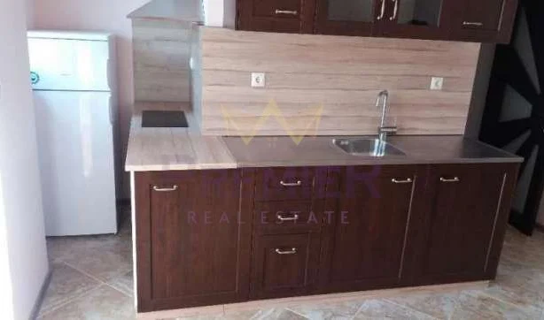 Агенция за недвижими имоти - Имоти Премиер - имот - 1079250, Цена: 650 EUR