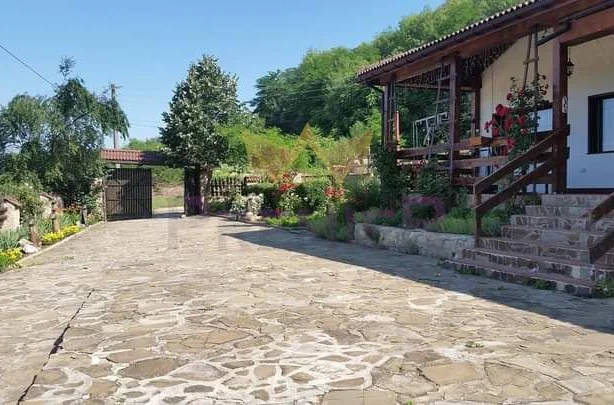 Агенция за недвижими имоти - Имоти Премиер - имот - 812566, Цена: 155000 EUR