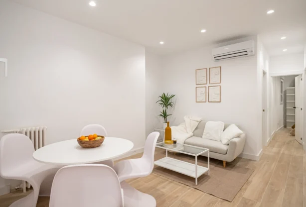 סוכנות נדל״ן - Imoti Premier - imot - 1207581, מחיר: 550000 EUR