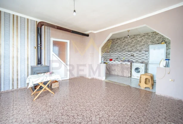 סוכנות נדל״ן - Imoti Premier - imot - 1175791, מחיר: 69000 EUR