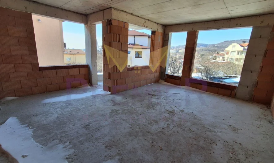 דירת שלושה חדרים פונה דרום בוארנה איזגרב במחיר מעולה -  - snimka 2 - Imoti Premier