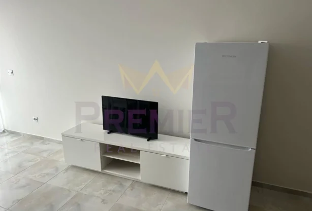 סוכנות נדל״ן - Imoti Premier - imot - 1203238, מחיר: 450 EUR