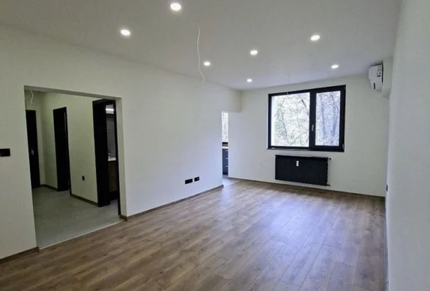 סוכנות נדל״ן - Imoti Premier - imot - 1205820, מחיר: 496000 EUR