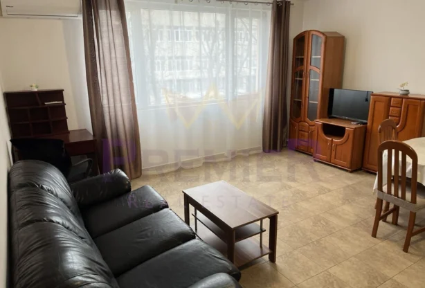 סוכנות נדל״ן - Imoti Premier - imot - 1240693, מחיר: 450 EUR