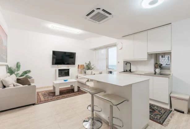 סוכנות נדל״ן - Imoti Premier - imot - 1212155, מחיר: 294000 EUR