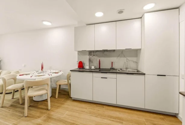סוכנות נדל״ן - Imoti Premier - imot - 1231848, מחיר: 273000 EUR
