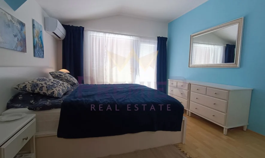 2-bedroom luxury apartment with a huge terrace and incredible sea panorama -  - snimka 11 - Imoti Premier