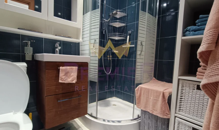 2-bedroom luxury apartment with a huge terrace and incredible sea panorama -  - snimka 13 - Imoti Premier