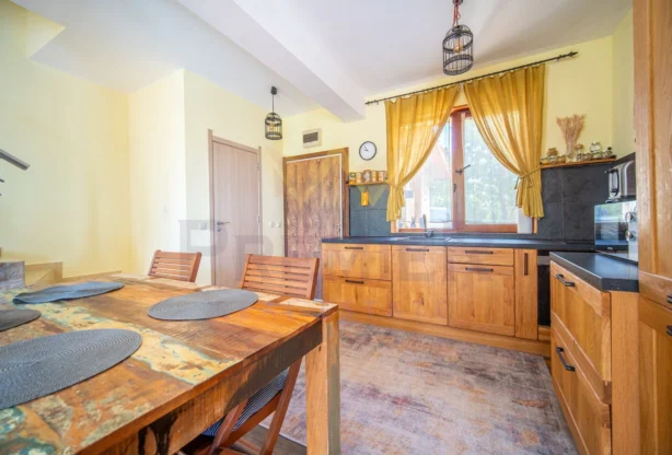 Агенция за недвижими имоти - Имоти Премиер - имот - 1204340, Цена: 155000 EUR
