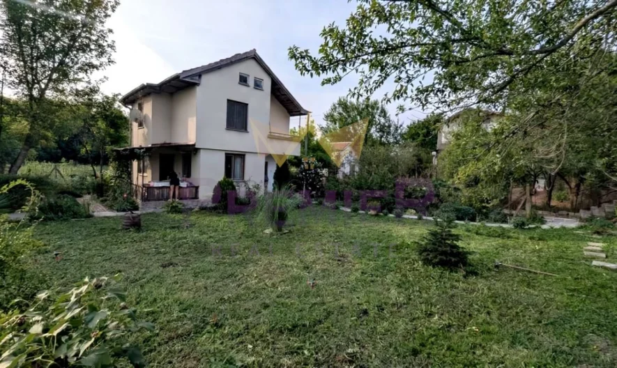 2-етажна вила в Зидарово - - снимка 10 - Имоти Премиер