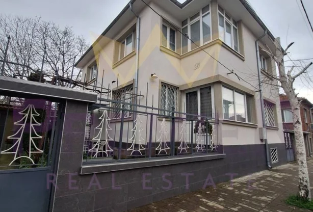 Агенция за недвижими имоти - Имоти Премиер - имот - 1192783, Цена: 300000 EUR