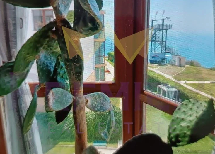 2-стаен апартамент - - снимка 4 - Имоти Премиер