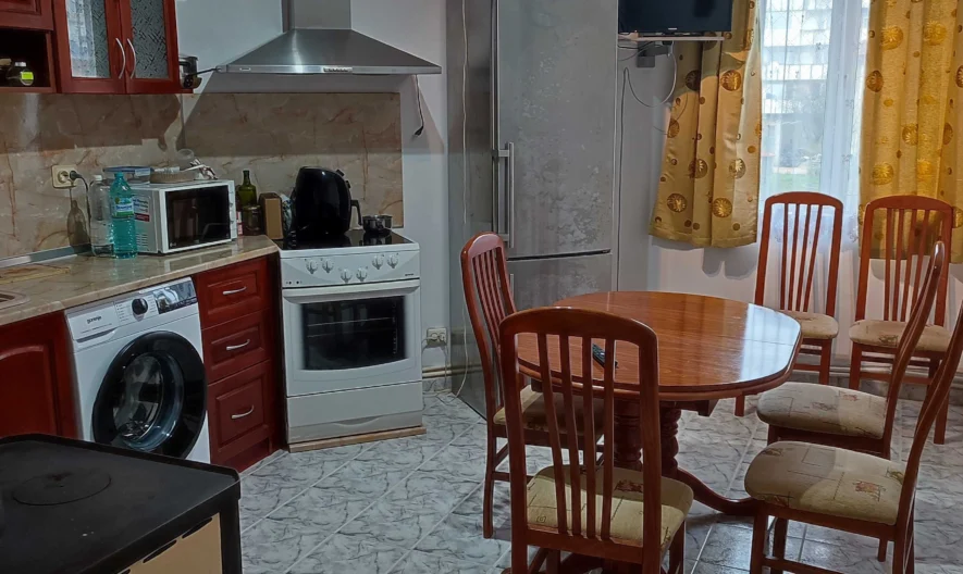 2-стаен апартамент (72 кв.м.) с отлична локация в гр. Балчик -  - снимка 13 - Имоти Премиер