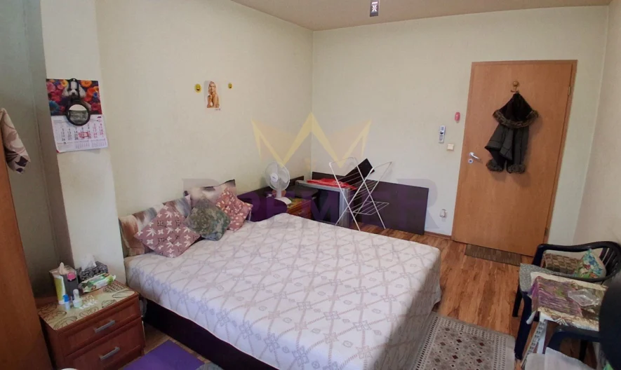 2-стаен апартамент, Левски 1, гр.Варна -  - снимка 8 - Имоти Премиер