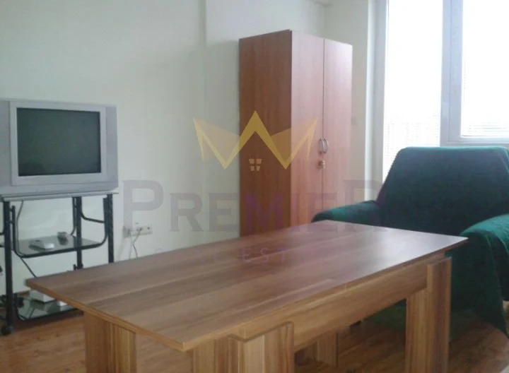 2-стаен апартамент, Левски 1, гр.Варна -  - снимка 9 - Имоти Премиер