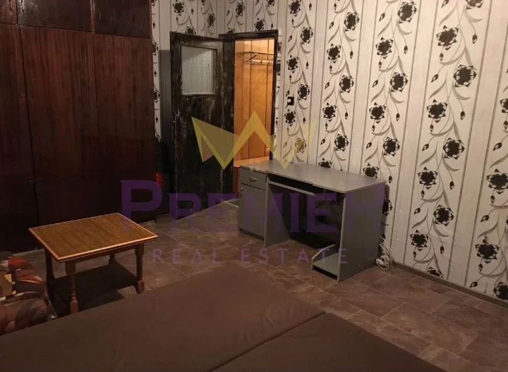 2-стаен апартамент с отлична локация в кв. Левски 1, гр. Варна -  - снимка 9 - Имоти Премиер