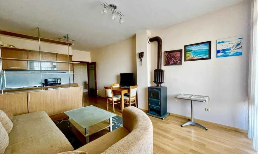 2-стаен апартамент в Галата -  - снимка 2 - Имоти Премиер