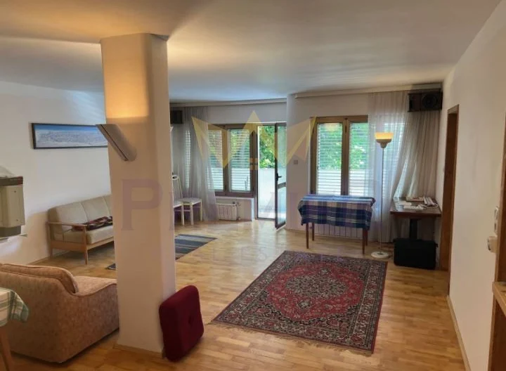 2-стаен апартамент в кв. Бриз, гр. Варна -  - снимка 2 - Имоти Премиер