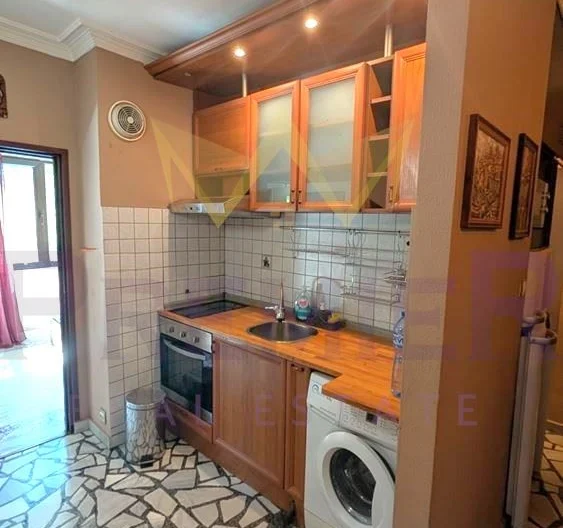 2-стаен апартамент в кв. Разсадника, София -  - снимка 10 - Имоти Премиер