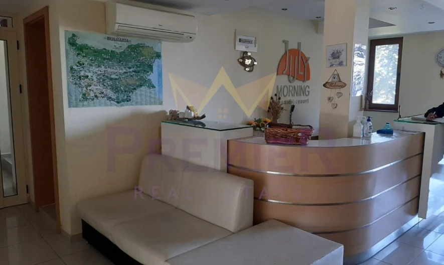 2-СТАЕН АПАРТАМЕНТ – ЗАТВОРЕН КОМПЛЕКС, МОРСКА ПАНОРАМА, АКТ 16, ОБЗАВЕДЕН, ПАРКОМЯСТО -  - снимка 11 - Имоти Премиер