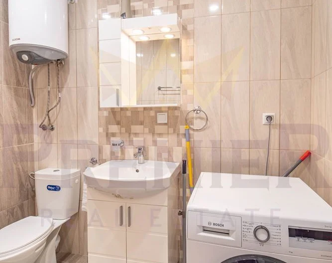 2-стаен, Център, Паркомясто -  - снимка 8 - Имоти Премиер