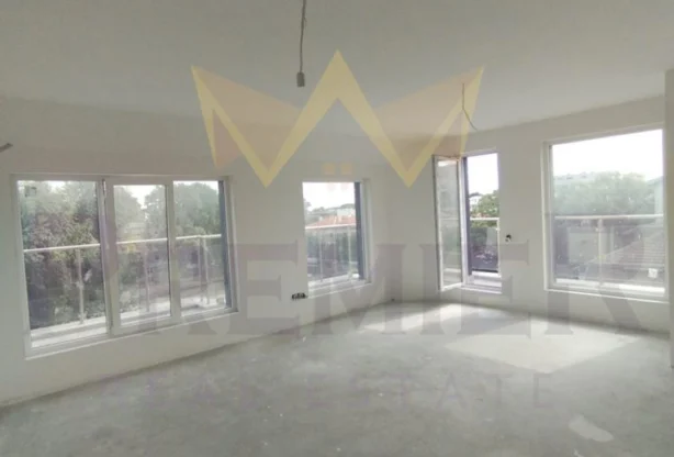 Агенция за недвижими имоти - Имоти Премиер - имот - 1071178, Цена: 210000 EUR