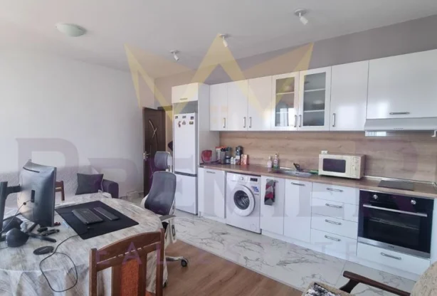 Агенция за недвижими имоти - Имоти Премиер - имот - 1188327, Цена: 400 EUR