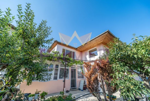 Агенция за недвижими имоти - Имоти Премиер - имот - 1088566, Цена: 390000 EUR