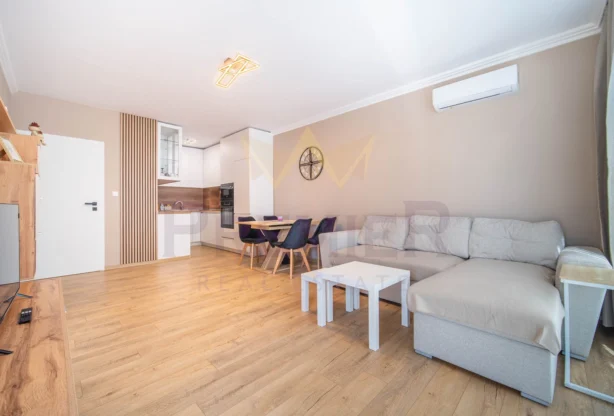Агенция за недвижими имоти - Имоти Премиер - имот - 1245064, Цена: 520 EUR