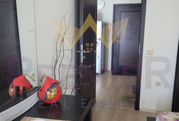 Агенция за недвижими имоти - Имоти Премиер - имот - 979013, Цена: 83000 EUR