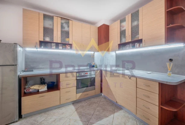 סוכנות נדל״ן - Imoti Premier - imot - 1035804, מחיר: 766.938 EUR