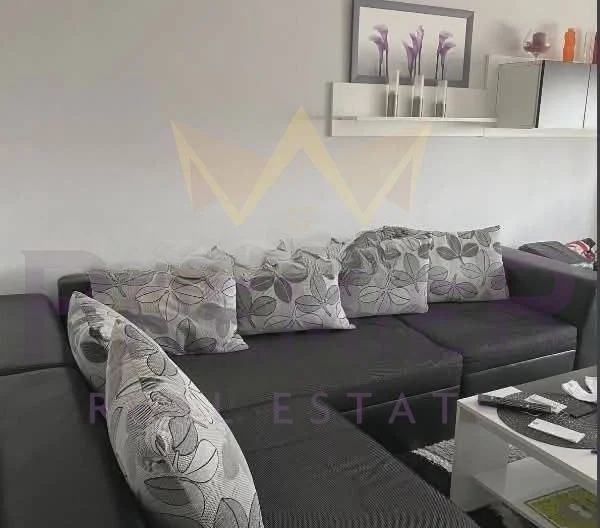 🏡 דירת שלושה חדרים עם נוף מרהיב לאגם וארנה -  - snimka 3 - Imoti Premier