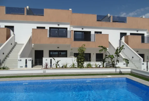 סוכנות נדל״ן - Imoti Premier - imot - 1208413, מחיר: 305000 EUR