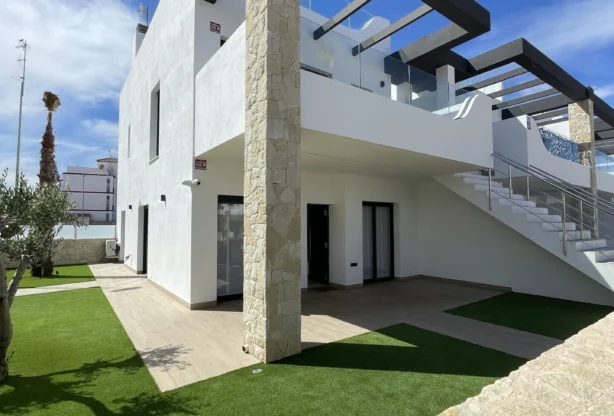 סוכנות נדל״ן - Imoti Premier - imot - 1209382, מחיר: 363500 EUR