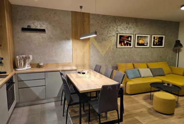 סוכנות נדל״ן - Imoti Premier - imot - 1222852, מחיר: 355000 EUR