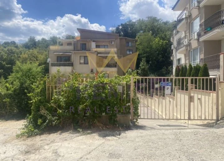 3-bedroom apartment in Alen Mak area, Varna -  - snimka 11 - Imoti Premier